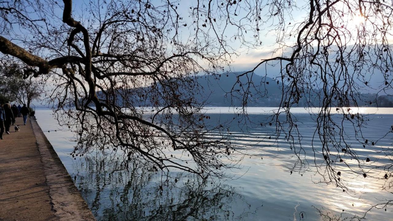 Annecy Lake Central מראה חיצוני תמונה